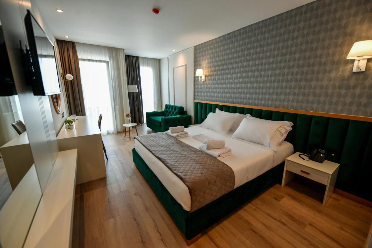 דורס Iliad Hotel מראה חיצוני תמונה