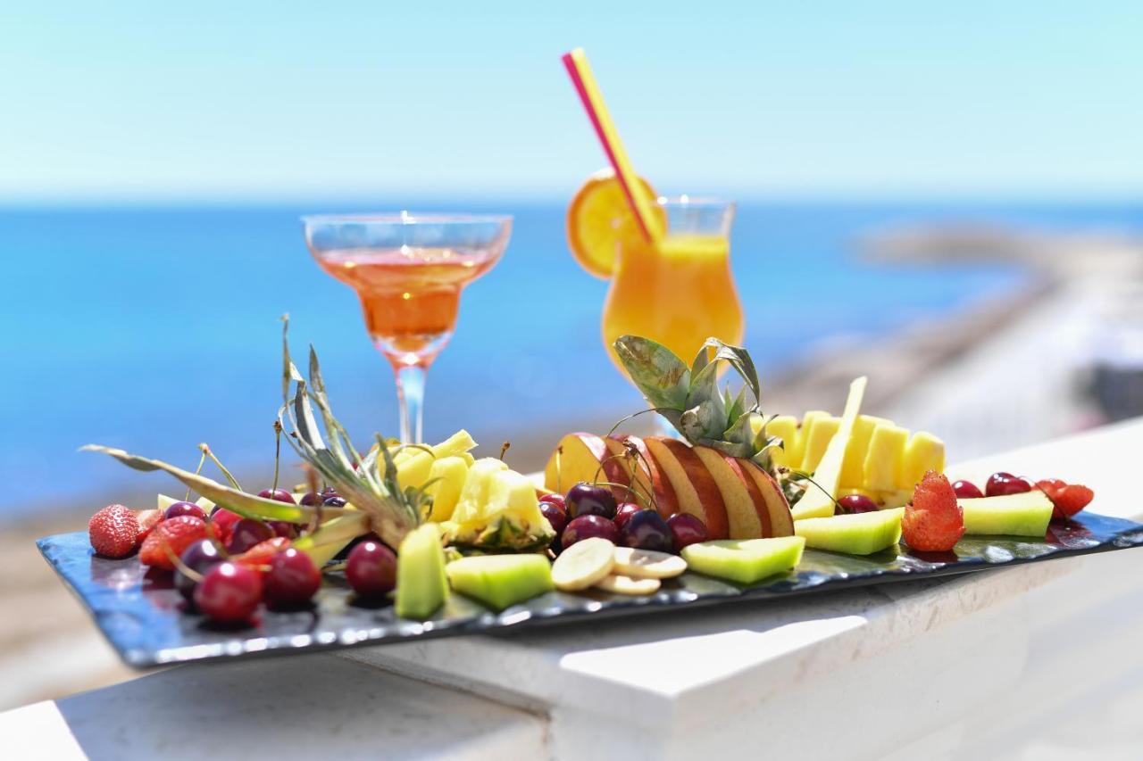 דורס Iliad Hotel מראה חיצוני תמונה