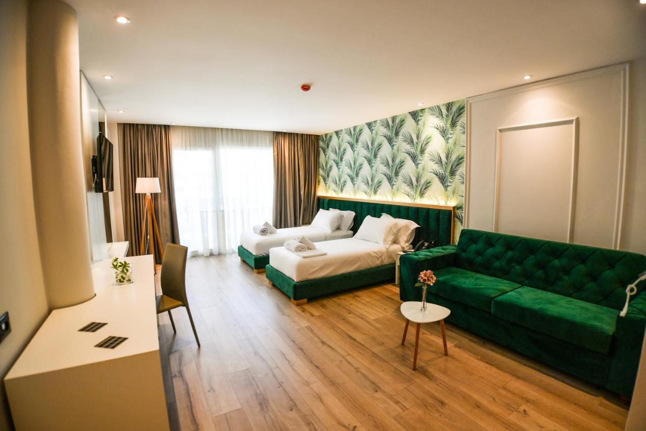 דורס Iliad Hotel מראה חיצוני תמונה