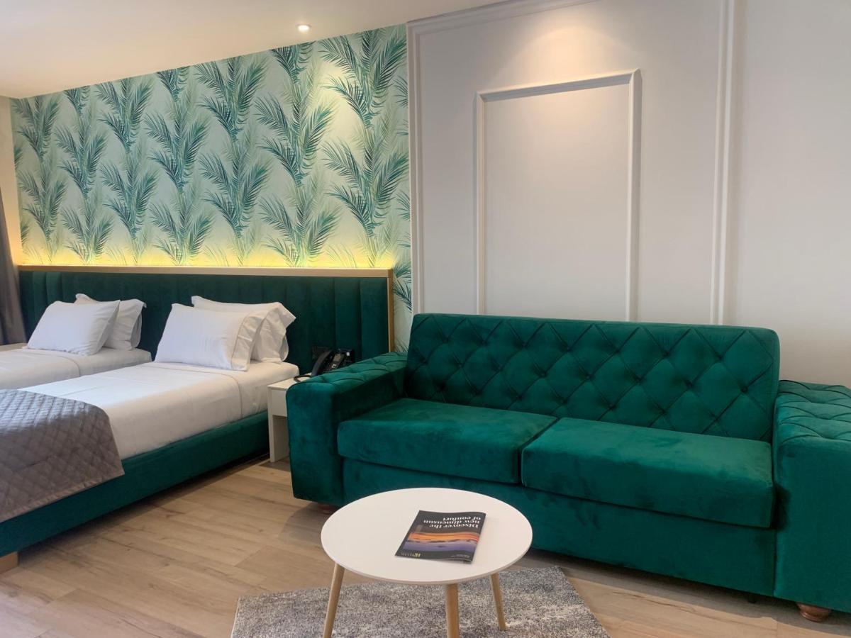 דורס Iliad Hotel מראה חיצוני תמונה