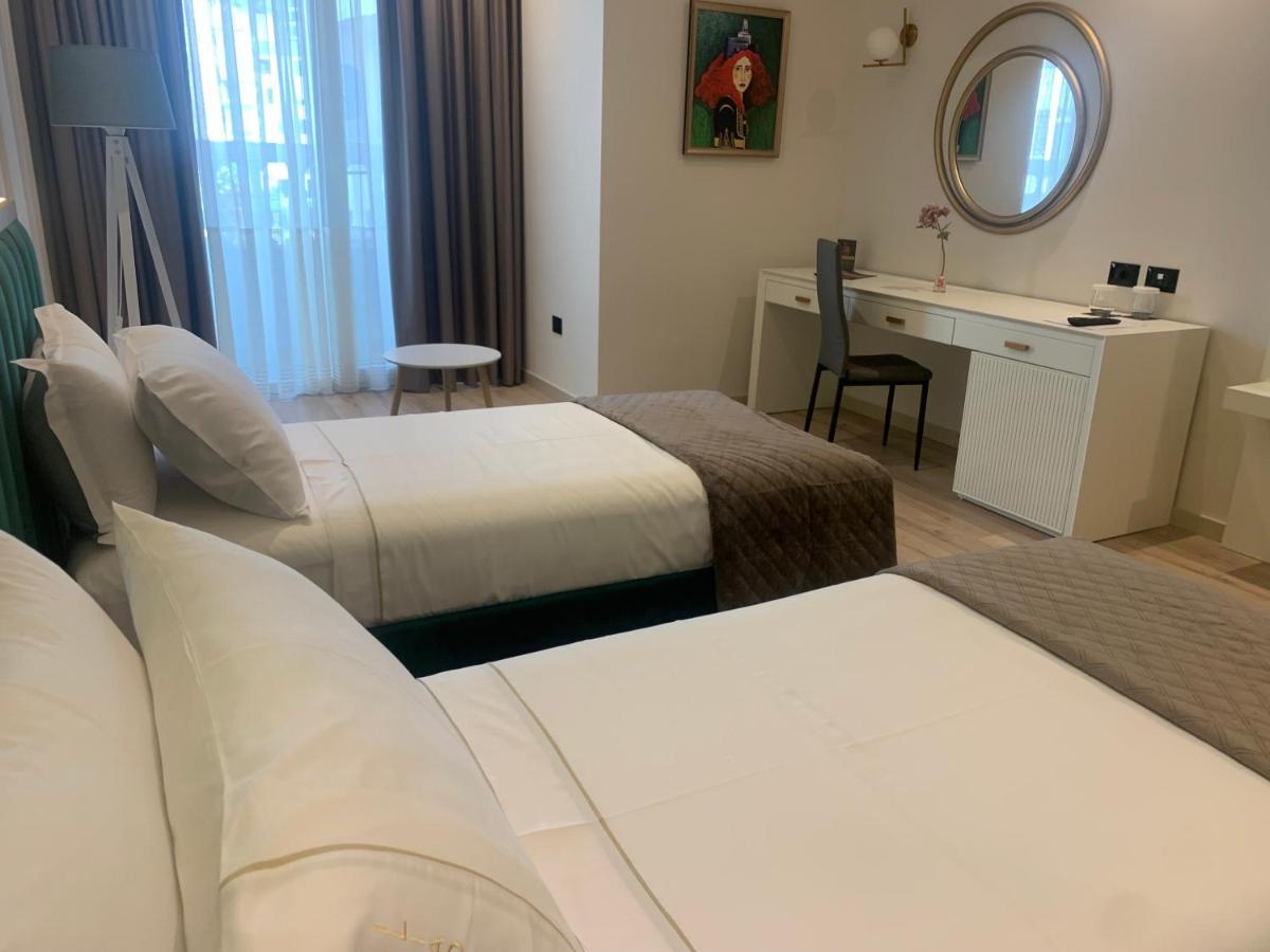 דורס Iliad Hotel מראה חיצוני תמונה