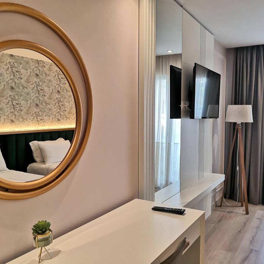 דורס Iliad Hotel מראה חיצוני תמונה